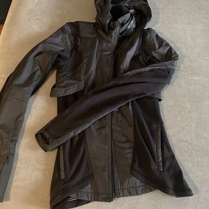 Lululemon running jacket